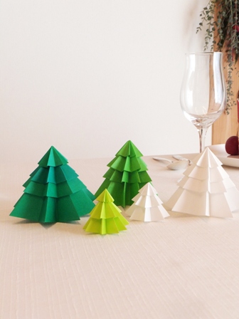 折り紙で作るクリスマスツリー